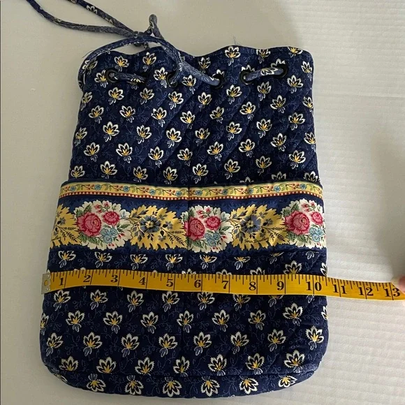 Vera Bradley retired Maison Floral navy blue/yellow Drawstring Backpack - Picture 9 of 11